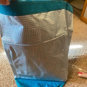 BRAND NEW Thirty - One, Move it All Bag